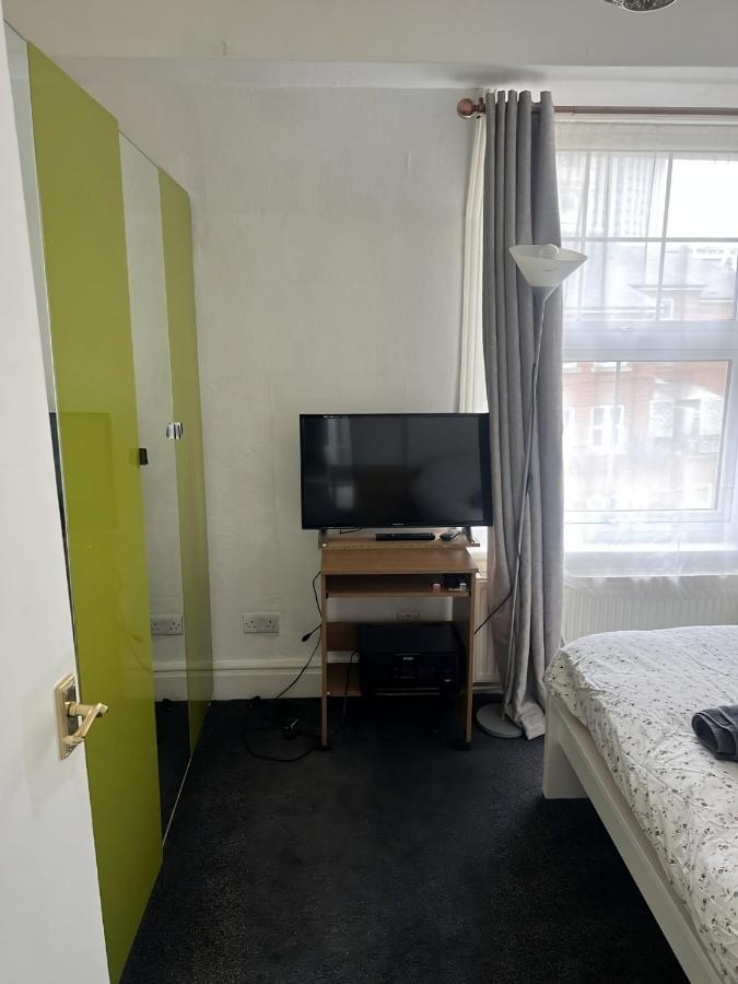 Beautiful Marylebone 1 Bedroom Flat For A Cosy Stay ลอนดอน ภายนอก รูปภาพ